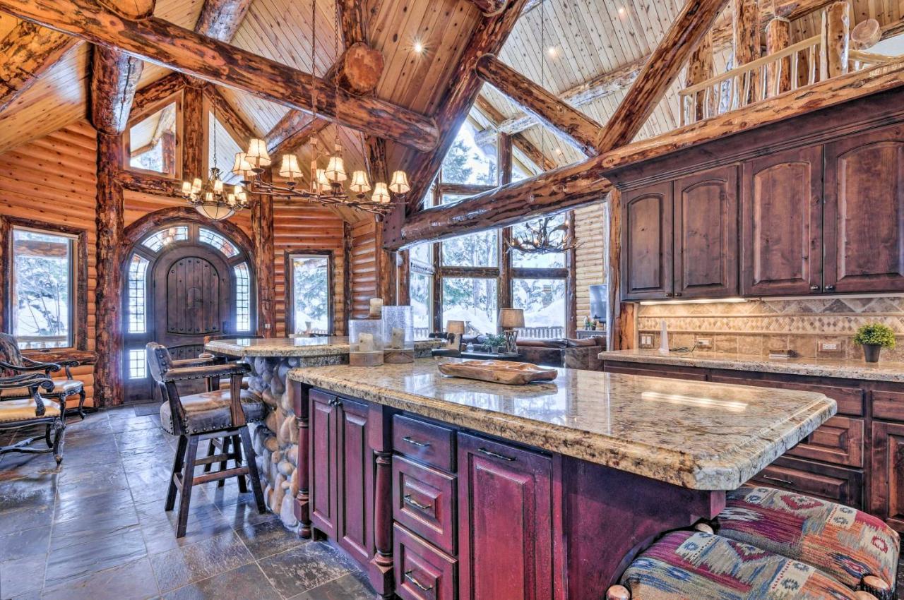Delightful Cabin Vacation Rental With Fire Pit! Duck Creek Village Extérieur photo